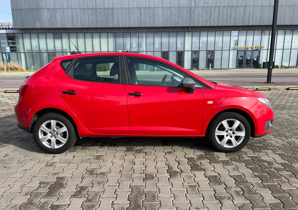 Seat Ibiza cena 18000 przebieg: 139324, rok produkcji 2011 z Namysłów małe 106